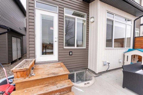 5-478 Highlands Boulevard West, Lethbridge, AB - Outdoor With Exterior