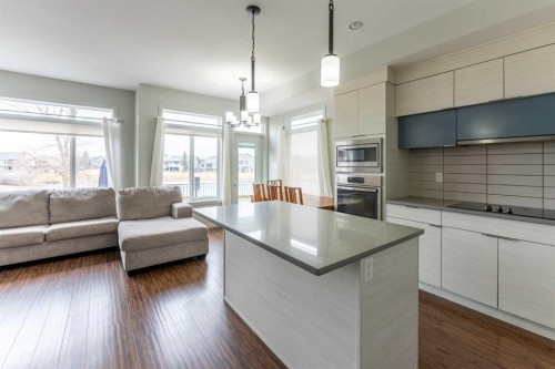 5-478 Highlands Boulevard West, Lethbridge, AB - Indoor