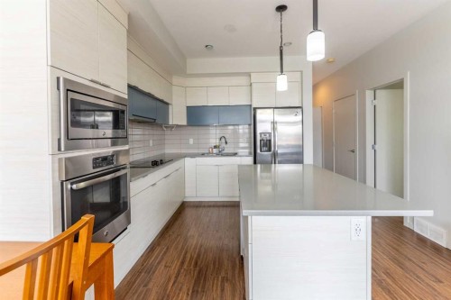 5-478 Highlands Boulevard West, Lethbridge, AB - Indoor Photo Showing Kitchen With Upgraded Kitchen