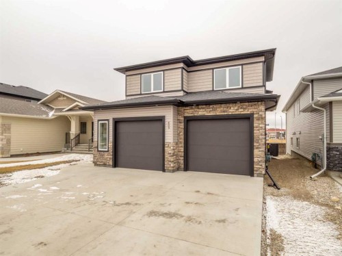 409 Rivergrove Chase West, Lethbridge, AB - Outdoor