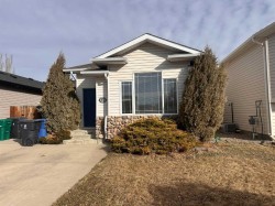 613 Squamish Lane WEST Lethbridge, AB T1K 7W7