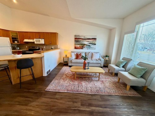 613 Squamish Lane West, Lethbridge, AB - Indoor