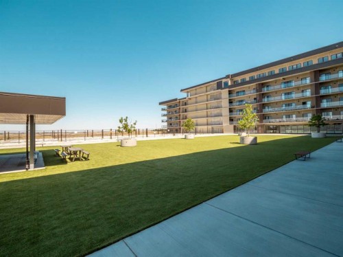 218-102 Scenic Drive North, Lethbridge, AB - Outdoor