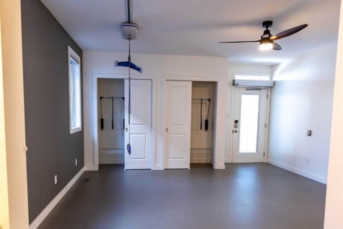 108 Gateway Mews South, Lethbridge, AB - Indoor Photo Showing Other Room