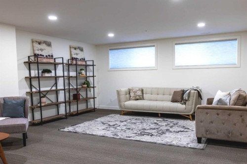 108 Gateway Mews South, Lethbridge, AB - Indoor