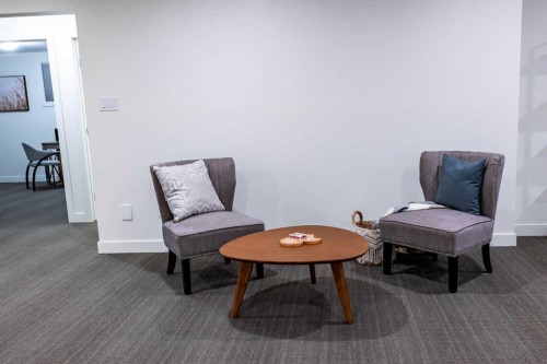 108 Gateway Mews South, Lethbridge, AB - Indoor