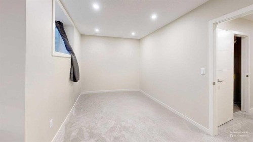 3-414 Highlands Boulevard West, Lethbridge, AB 