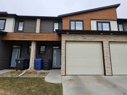 3-414 Highlands Boulevard WEST Lethbridge, AB T1J 5K5