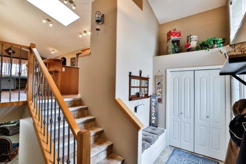 408 Thyrza Burkitt Link North, Lethbridge, AB - Indoor Photo Showing Other Room