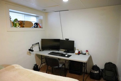 206 Mcgill Boulevard West, Lethbridge, AB - Indoor Photo Showing Office