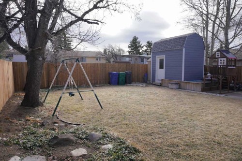 206 Mcgill Boulevard West, Lethbridge, AB - Outdoor