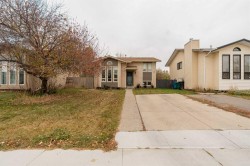 224 Mt Crandell Crescent WEST Lethbridge, AB T1K 6M8