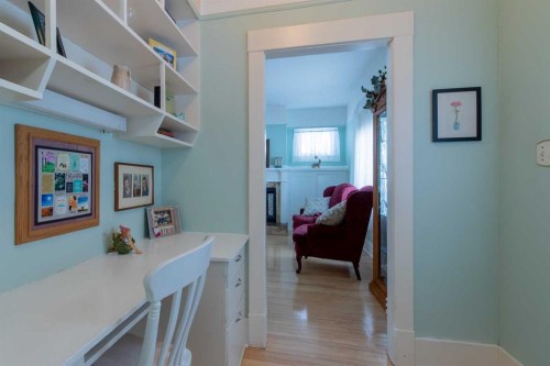 406 4 Avenue, Stirling, AB - Indoor Photo Showing Other Room