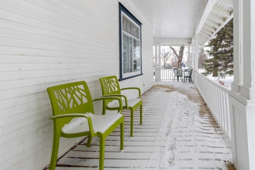 406 4 Avenue, Stirling, AB - Outdoor With Exterior