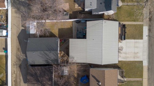 1907 7A Avenue North, Lethbridge, AB - Outdoor With Exterior