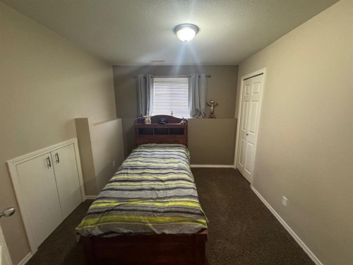 79 Sunridge Boulevard West, Lethbridge, AB - Indoor