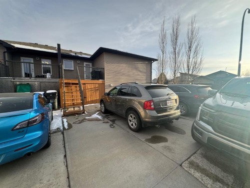 79 Sunridge Boulevard West, Lethbridge, AB - Outdoor