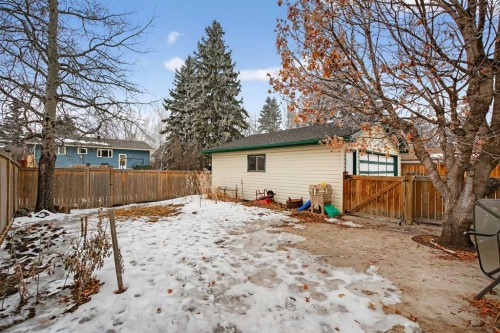 76 Brookpark Place Sw, Calgary, AB - Outdoor