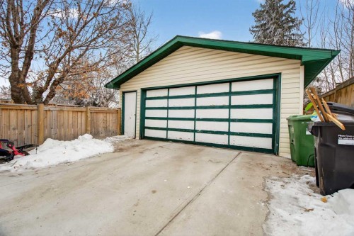 76 Brookpark Place Sw, Calgary, AB - Outdoor