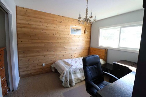 115054 Rr 103, Bow Island, AB - Indoor