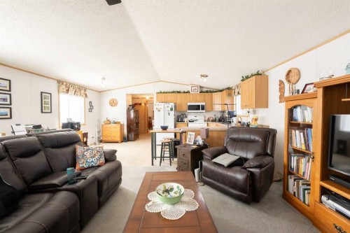 315 Yardmaster Avenue, Coaldale, AB 