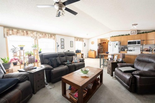 315 Yardmaster Avenue, Coaldale, AB 