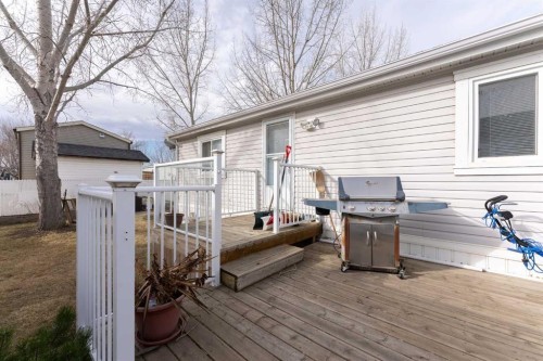 315 Yardmaster Avenue, Coaldale, AB 