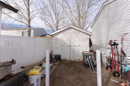 315 Yardmaster Avenue, Coaldale, AB 