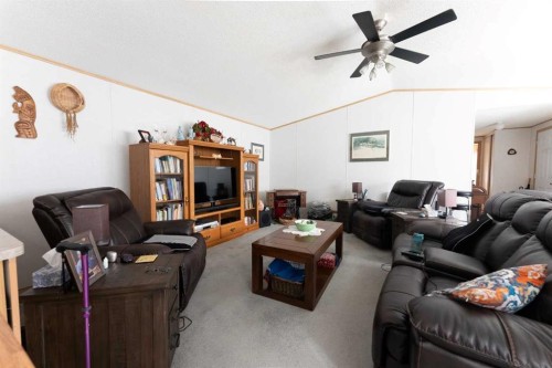 315 Yardmaster Avenue, Coaldale, AB 