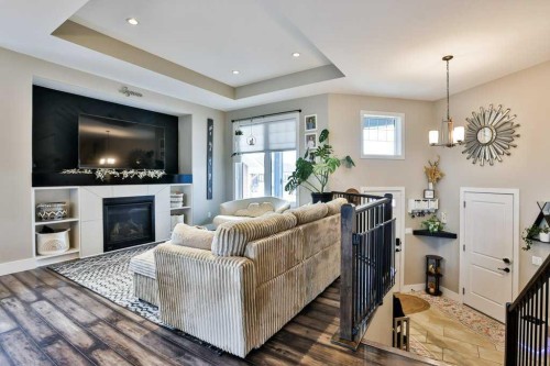 4313 53 Avenue, Taber, AB - Indoor With Fireplace