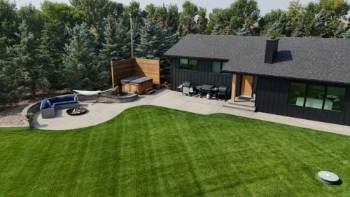 223001 Twp 9-2, Coalhurst, AB - Outdoor