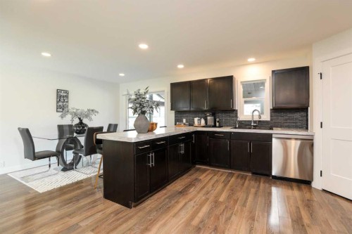 223001 Twp 9-2, Coalhurst, AB - Indoor Photo Showing Kitchen