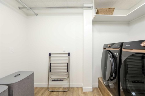 223001 Twp 9-2, Coalhurst, AB - Indoor