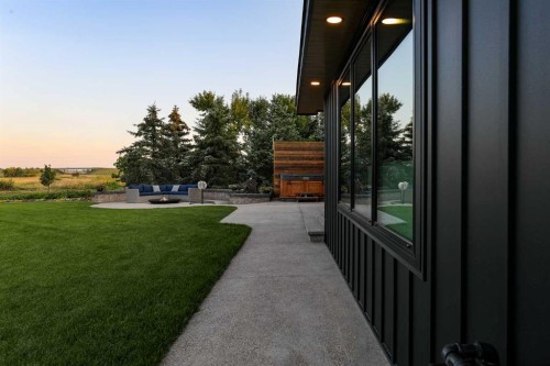 223001 Twp 9-2, Coalhurst, AB - Outdoor