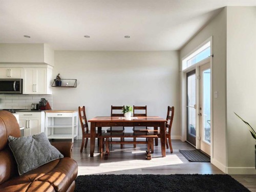 2-69 Aquitania Circle West, Lethbridge, AB - Indoor