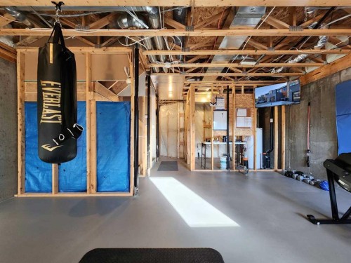 2-69 Aquitania Circle West, Lethbridge, AB - Indoor Photo Showing Basement