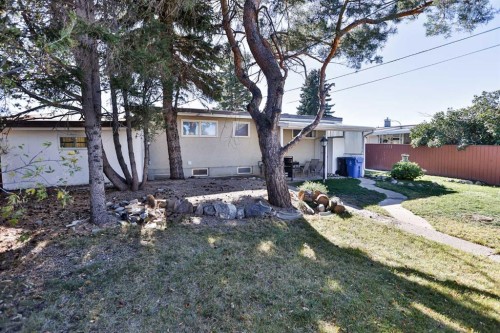 2727 7A Avenue North, Lethbridge, AB - Outdoor