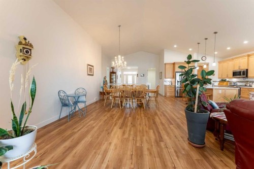 202 Lake Drive, Coalhurst, AB - Indoor