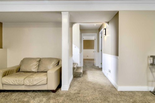 65 Ermineview Way North, Lethbridge, AB - Indoor Photo Showing Other Room