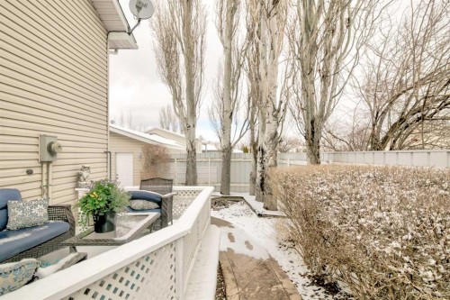 65 Ermineview Way North, Lethbridge, AB - Outdoor