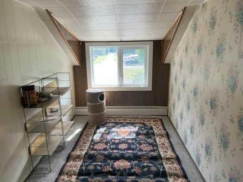 6001 16 Avenue, Coleman, AB - Indoor Photo Showing Other Room