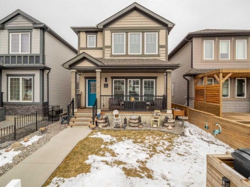 527 Moonlight Lane WEST Lethbridge, AB T1J 5K1