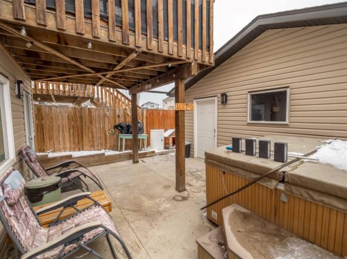 527 Moonlight Lane West, Lethbridge, AB - Indoor Photo Showing Basement