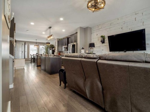 527 Moonlight Lane West, Lethbridge, AB - Indoor