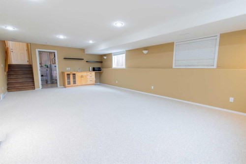 73 Heritage Circle West, Lethbridge, AB - Indoor Photo Showing Basement