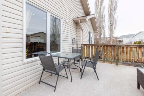 73 Heritage Circle West, Lethbridge, AB - Outdoor With Deck Patio Veranda With Exterior