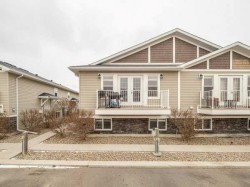 2-23 Cougar Cove NORTH Lethbridge, AB T1H 5V4