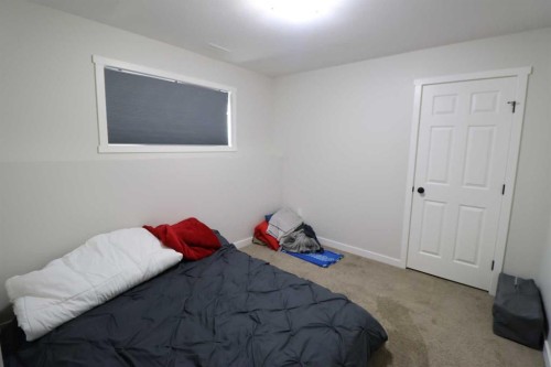 138 Prairie Gold, Taber, AB - Indoor Photo Showing Bedroom