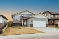 4402 Sundance Road  Coalhurst, AB T0L 0V2