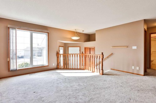 1012 24 Avenue, Coaldale, AB - Indoor Photo Showing Other Room